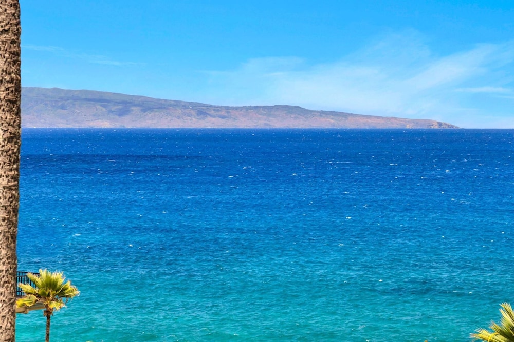 NEW KBM Resorts Free CAR Kapalua Bay Villas Ocean View 1-bedroom Condo Steps to Beach With Spacious Lanai! Kbv-24g3