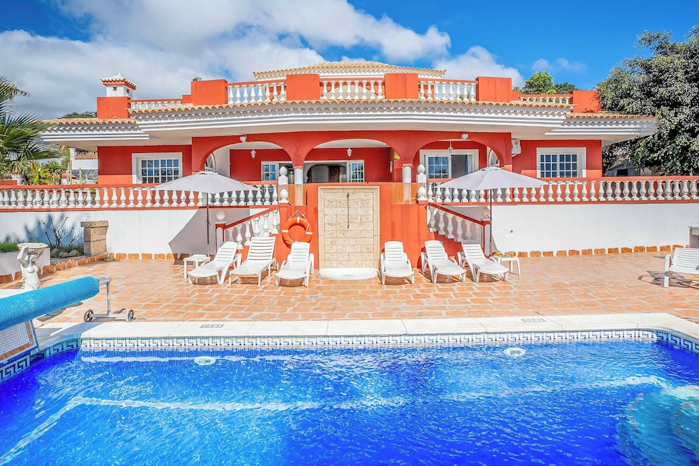 Villa Oleada