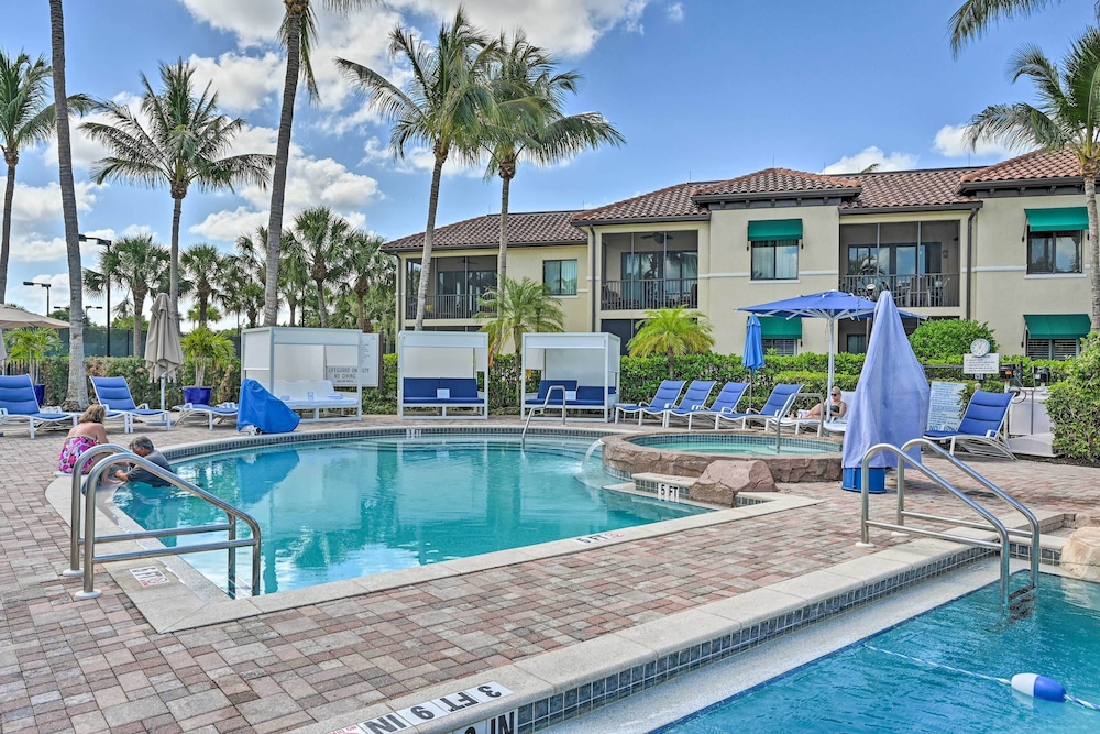 Luxe Naples Bay Resort Condo: Near Fifth Ave!