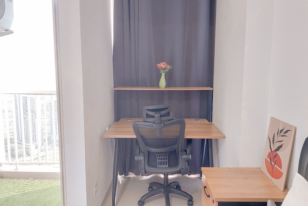 Comfy and Strategic Studio at Pacific Garden Alam Sutera Apartment