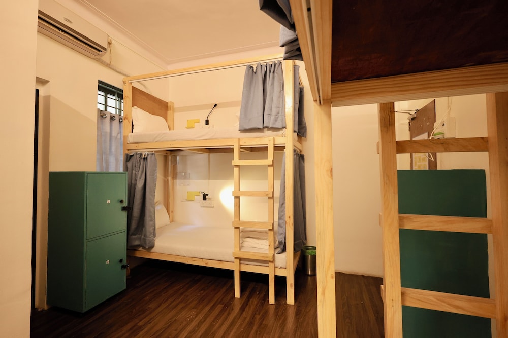 Locomo Hostel Mini - 9 mins from airport
