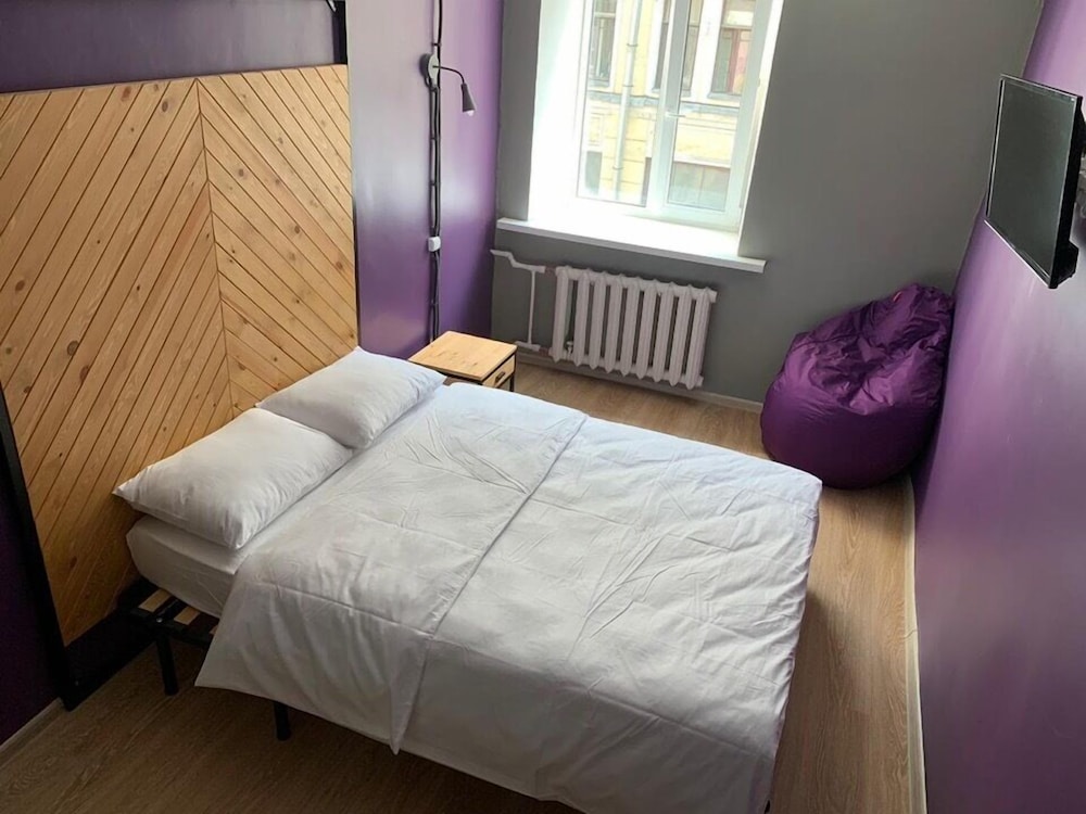 Capsule Hotel de Lux ApraxInn — Hostel