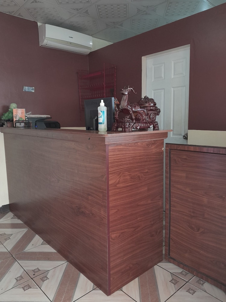 Studio 27 Inn