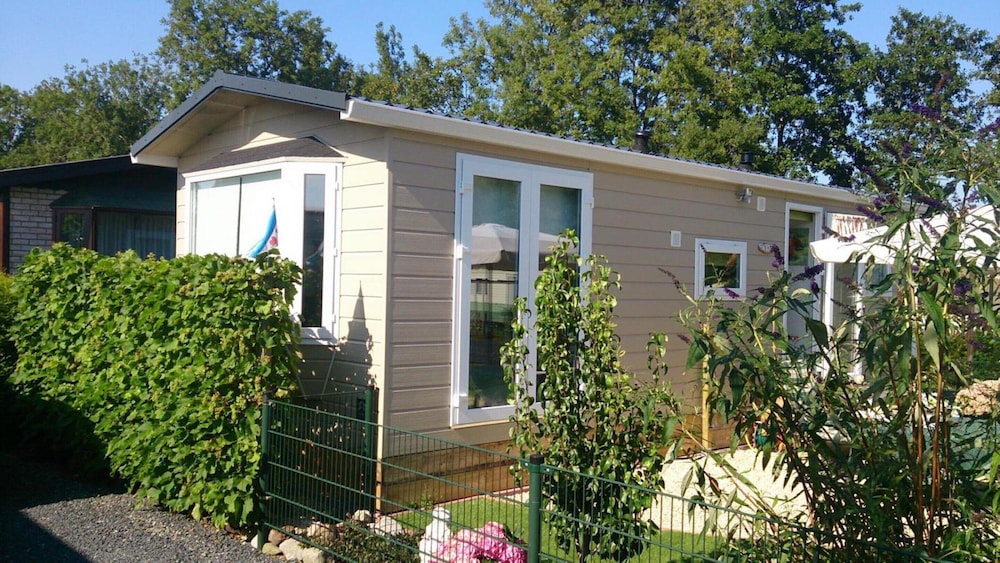 Chalet in Tzummarum Near Frisian Countryside