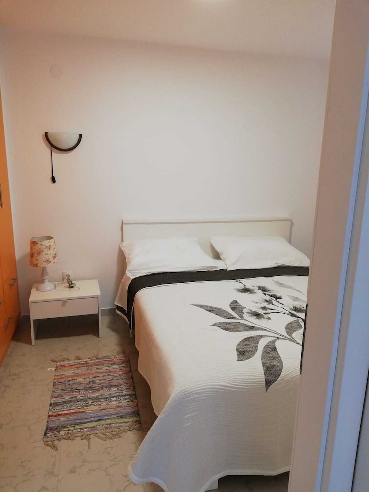 Apartments Ivezic view 4