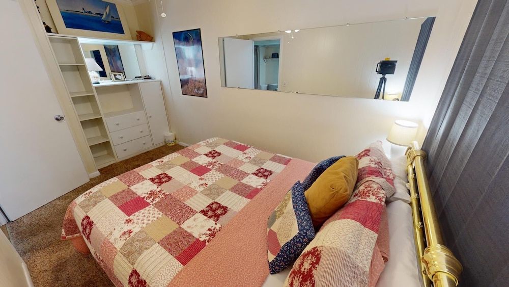 Beach Racquet B by Tybee Vacation Rentals