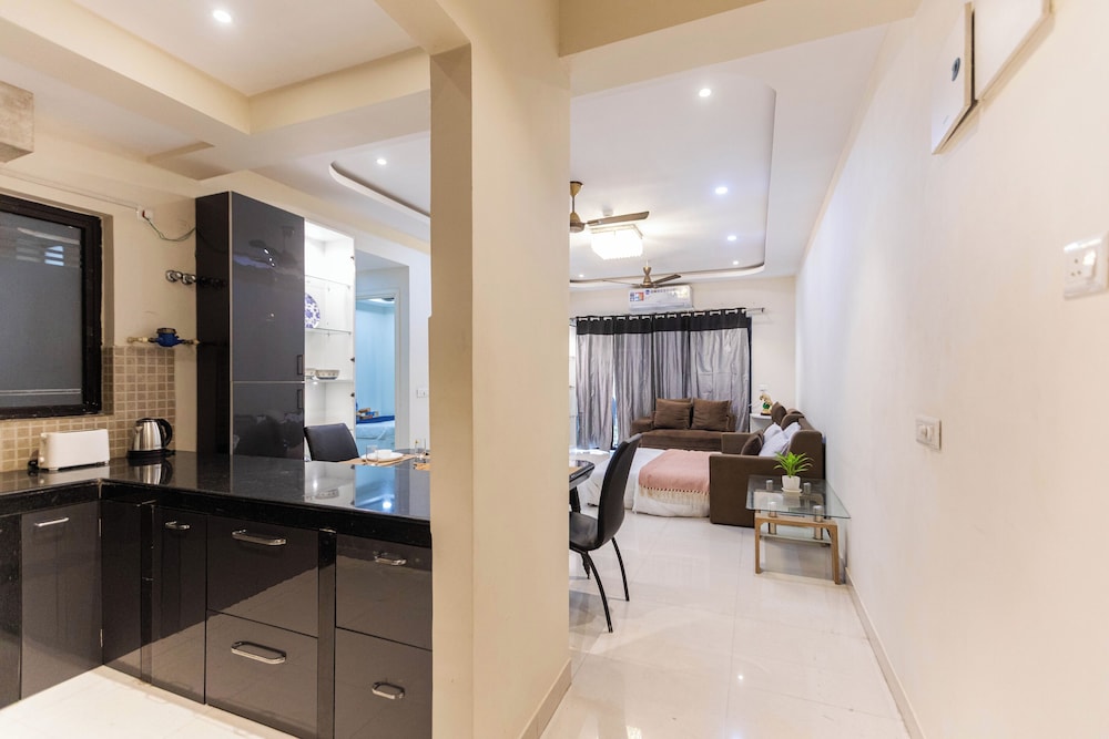 Indigo Studio by Jadecaps Nr. DLF IT Park