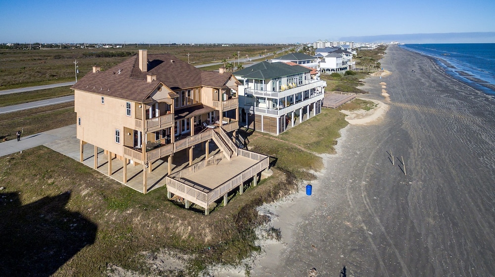 Paradise At Last by Ryson Vacation Rentals