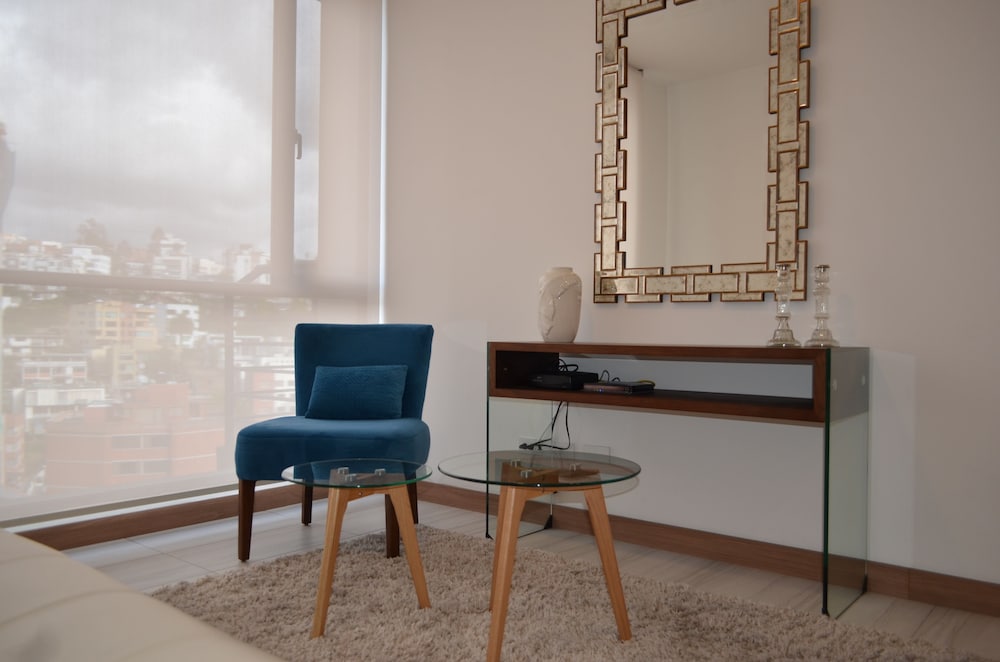 Luxury Residence Suites