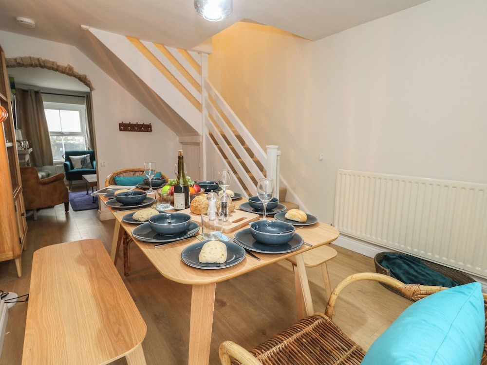Honeypot Cottage