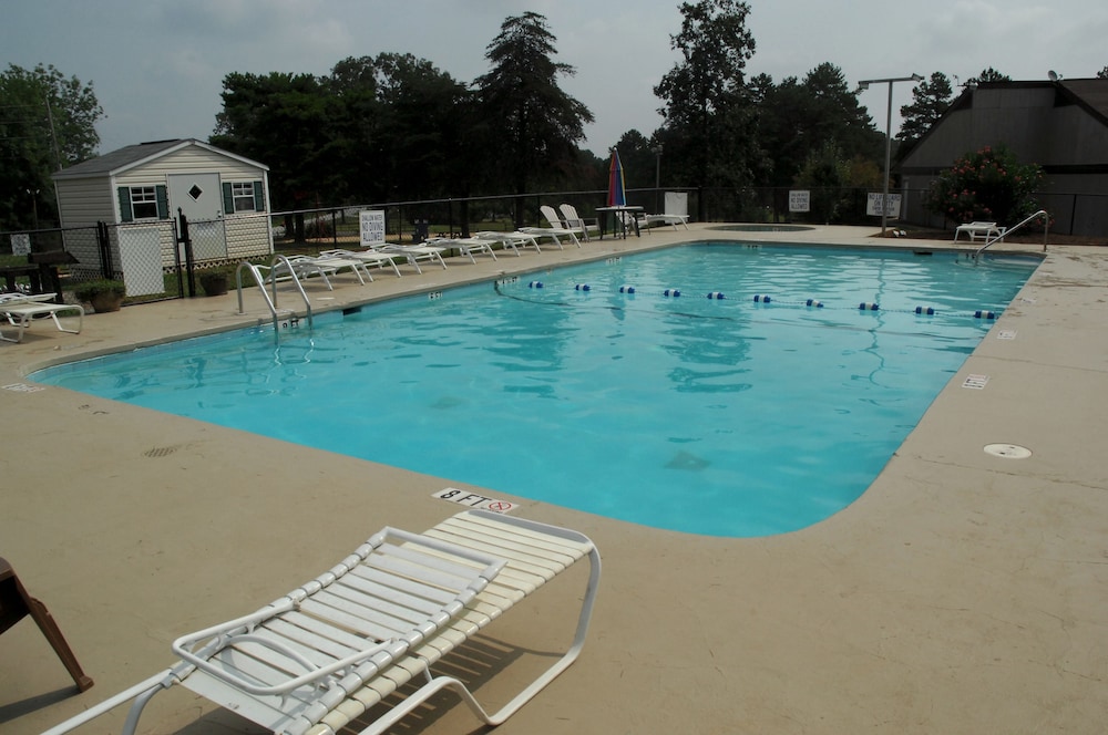 Carolina Landing RV Resort - Caravan Park