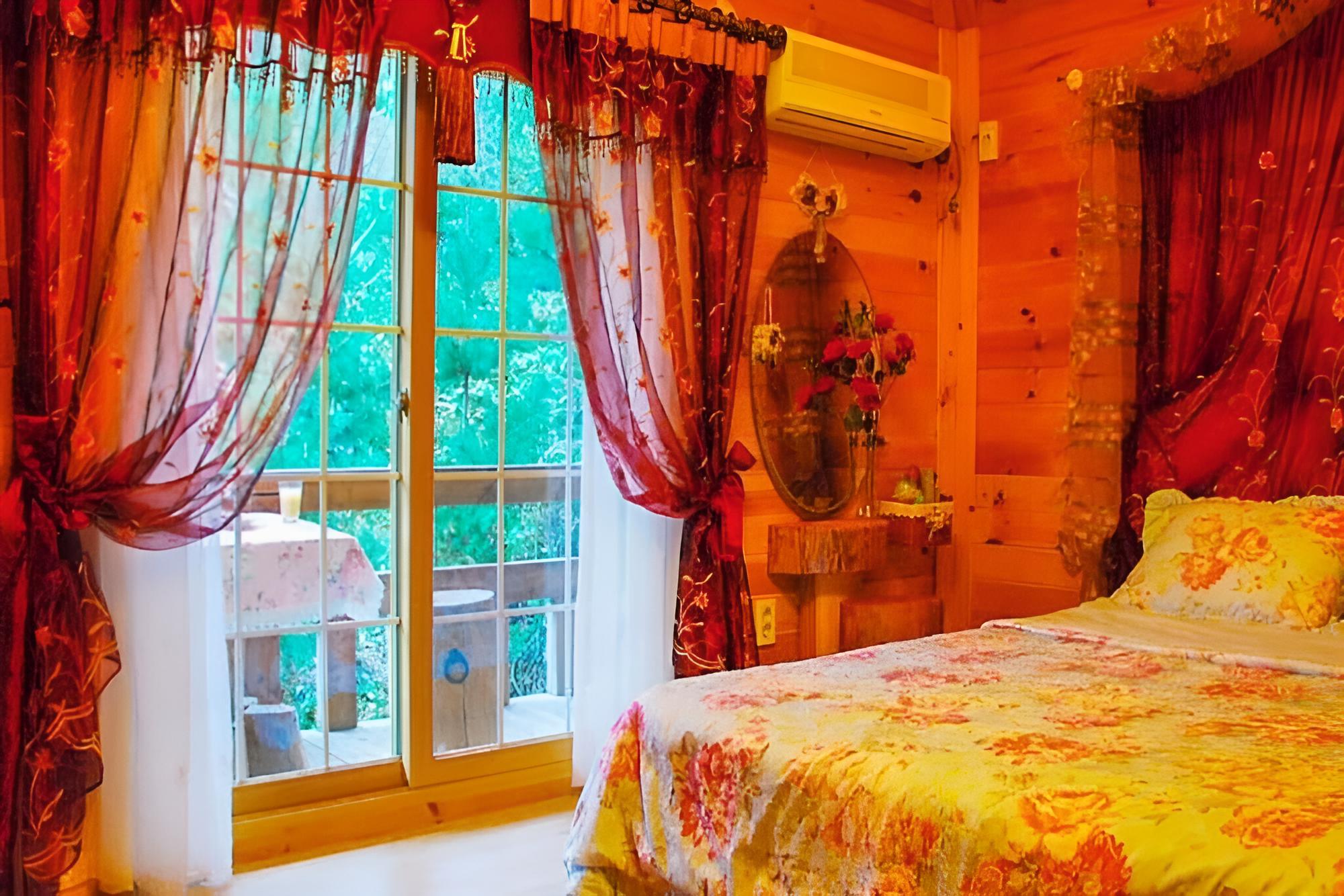 Gapyeong Spring Aroma Pension view 5