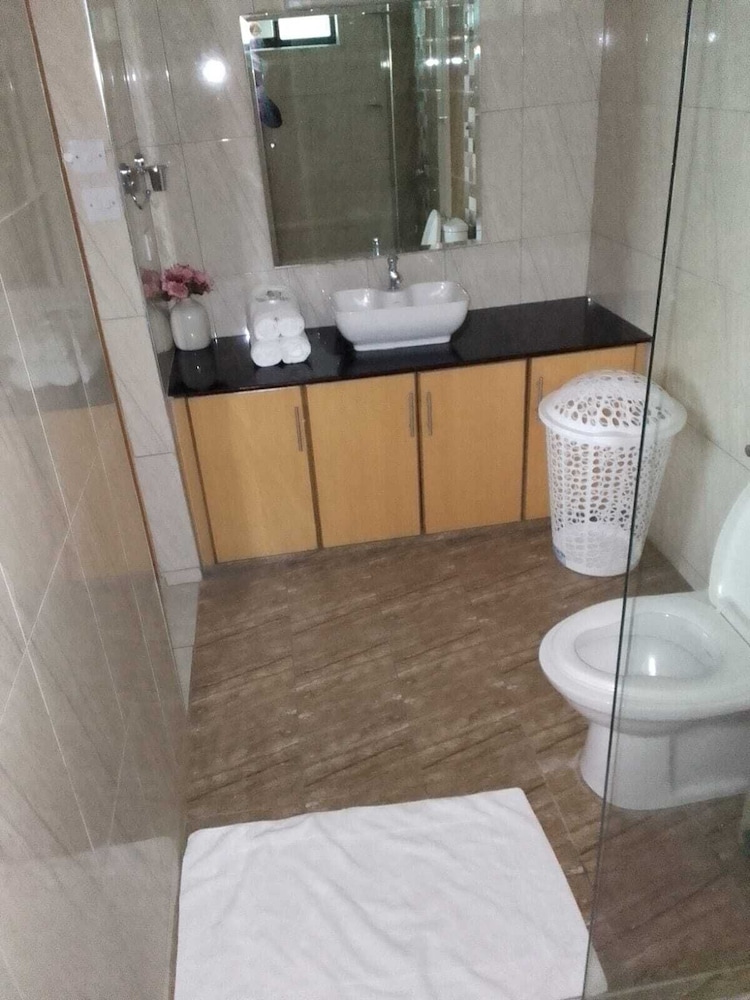 Lux Suites Jumbo Apartments kisumu