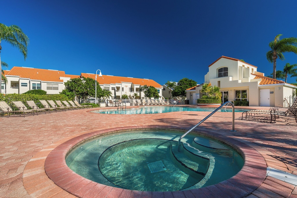 Vista Verde North 2-110 by Distinctive Beach Rentals