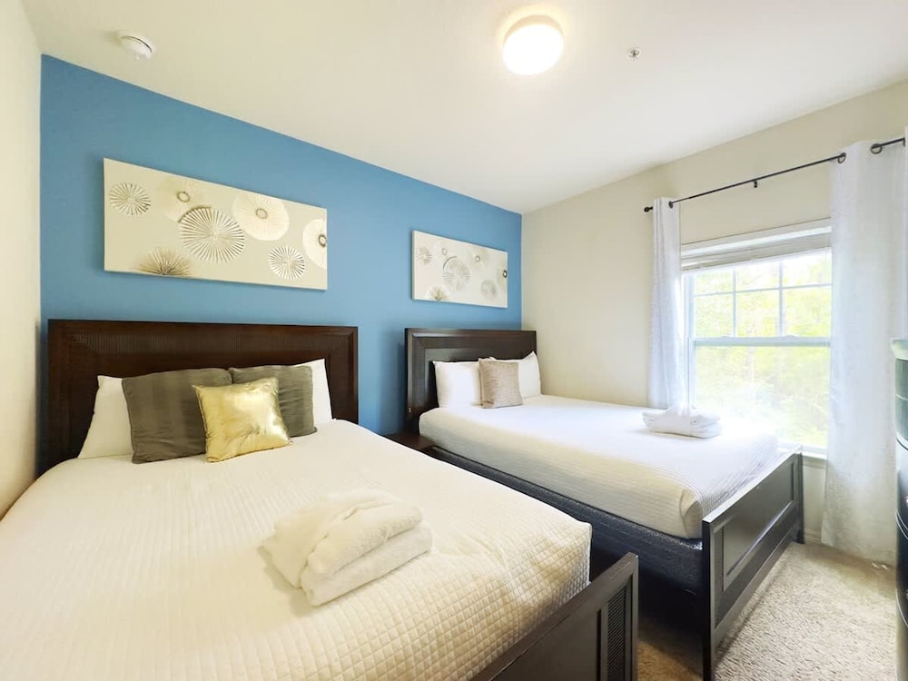 4Bd Minions Themed Home Near Disney Sleeps 10