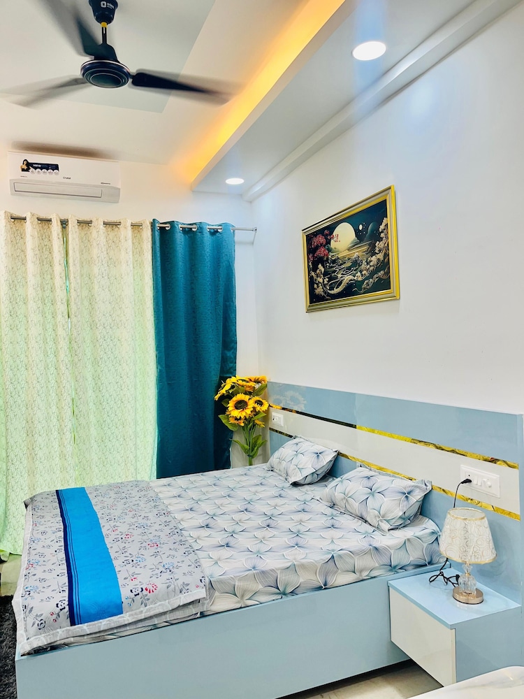 Kashu Studio Apartments