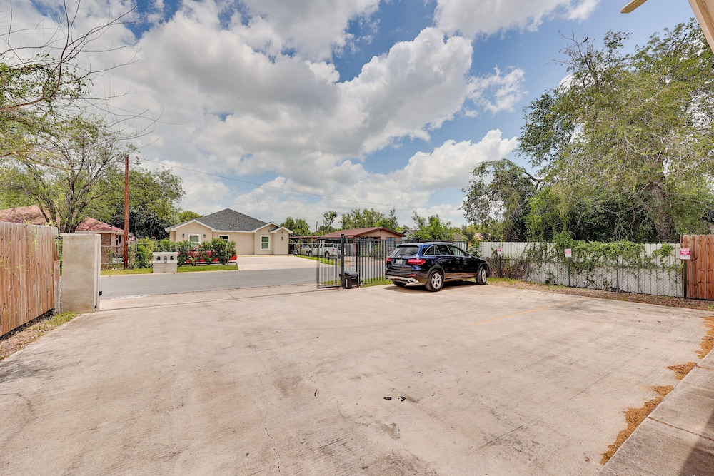 1 Mi to Airport: Mcallen Home w/ Patio!