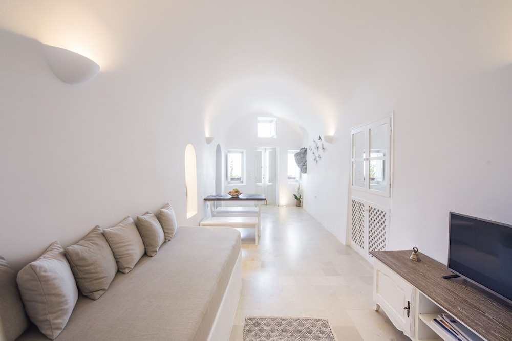 Anemi House & Villas