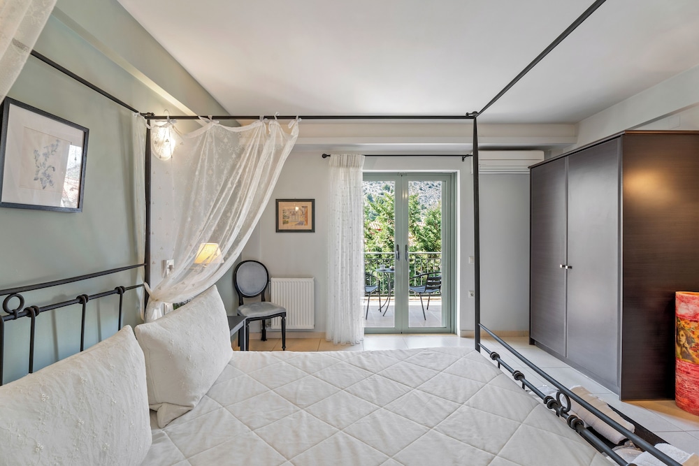 Aerinon Guesthouse