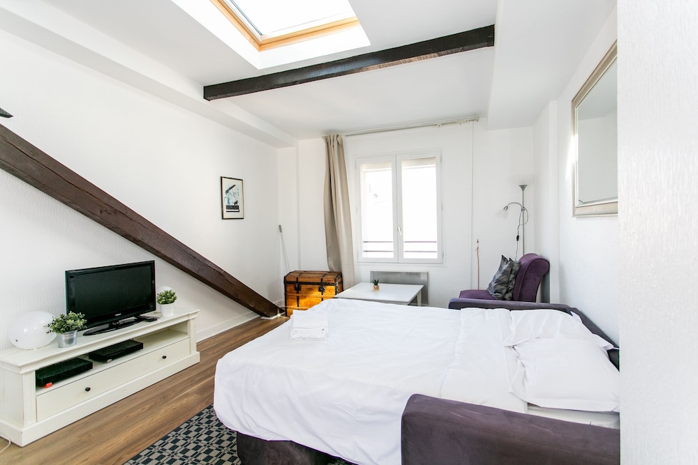 Stylish 1BR in the Heart of Le Marais