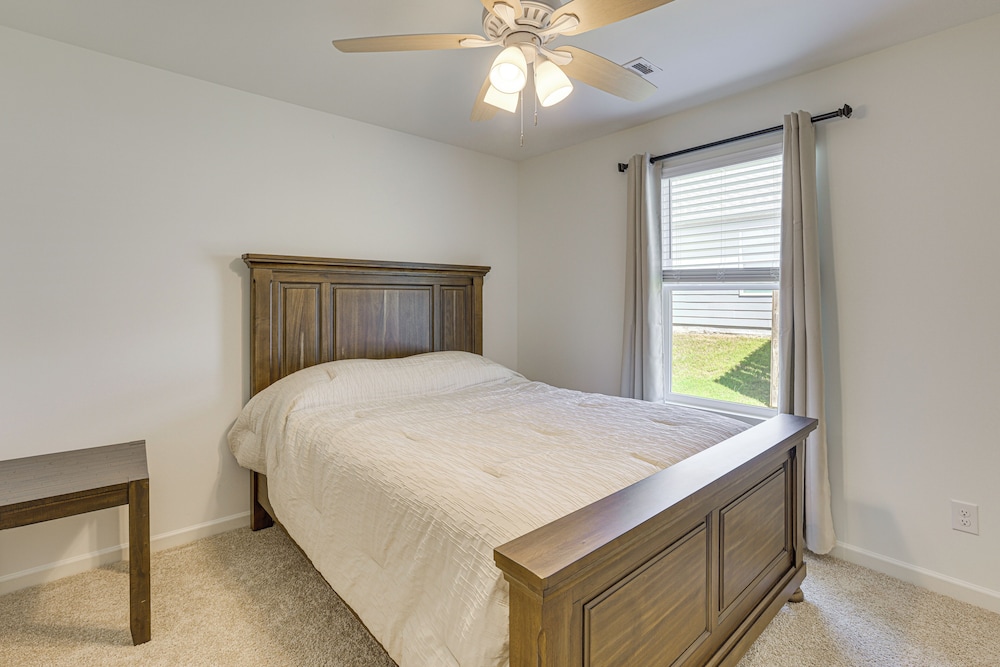 Bama Game Day Base: Newly Built Home Near UA!