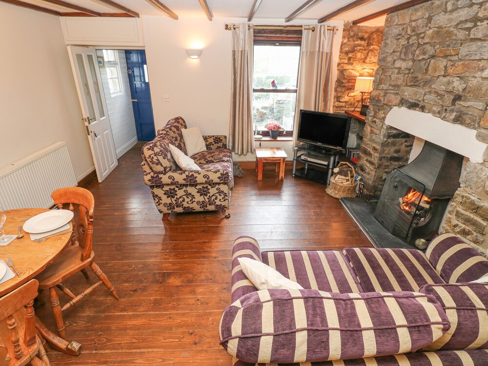 Inglenook Cottage view 3