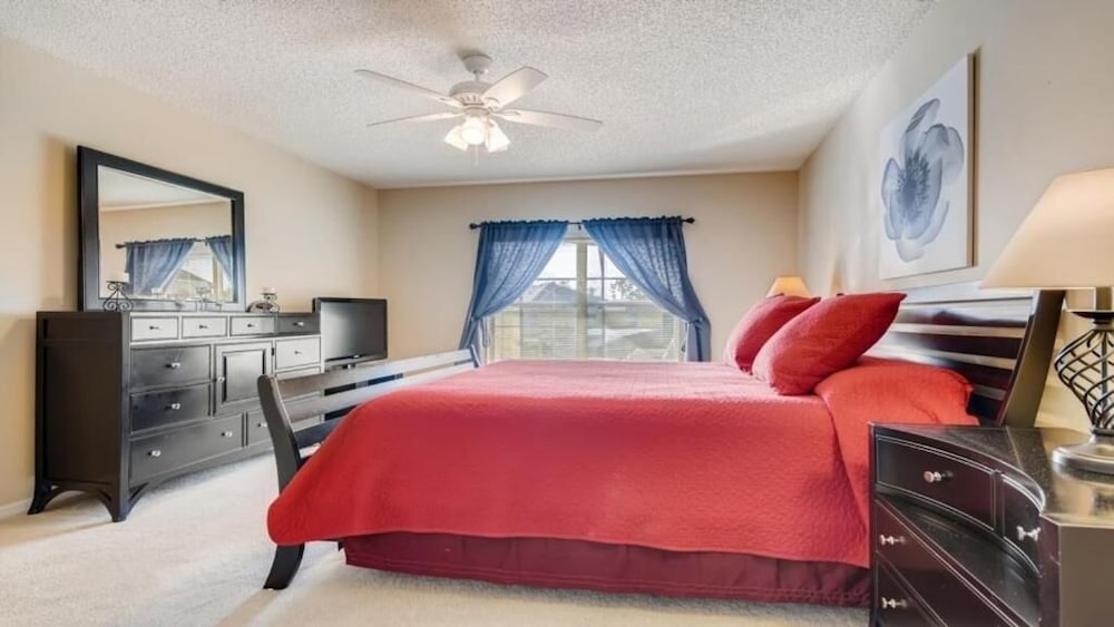 Emerald Magic - 5 Br W/ Private Pool -near Disney 5 Bedroom Villa