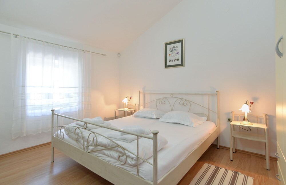 Villa 1240 view 5