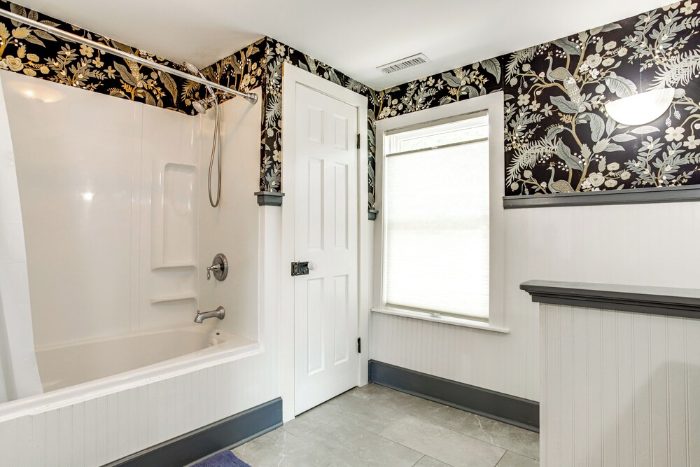 Charming Victorian Farmhouse on Historic Main St