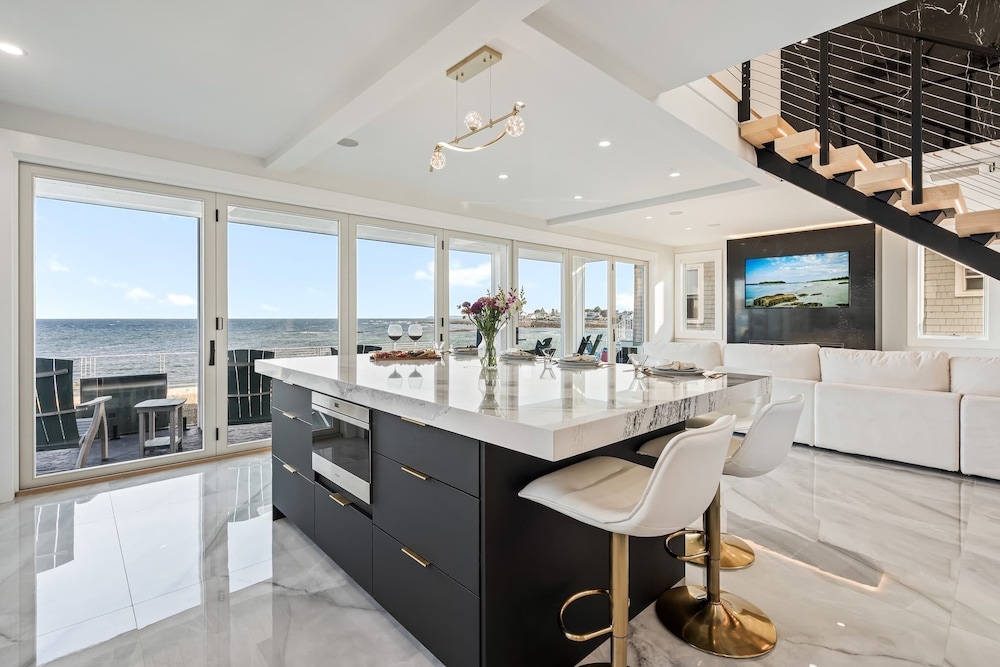Brand New Home Ocean Views Wolf Appliances