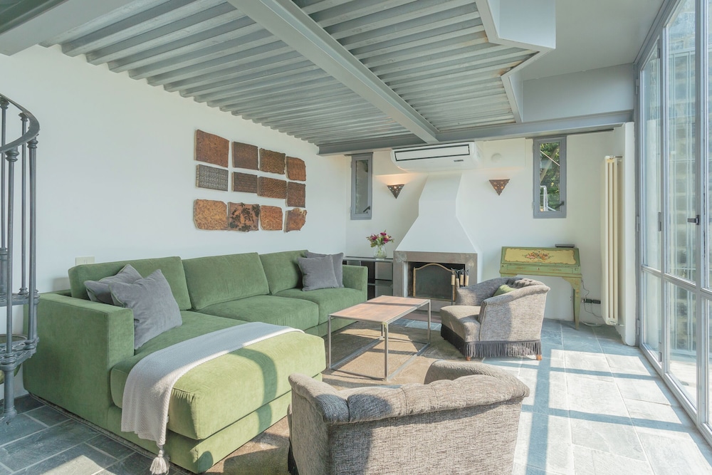 Sala Comacina Villas by Rent all Como
