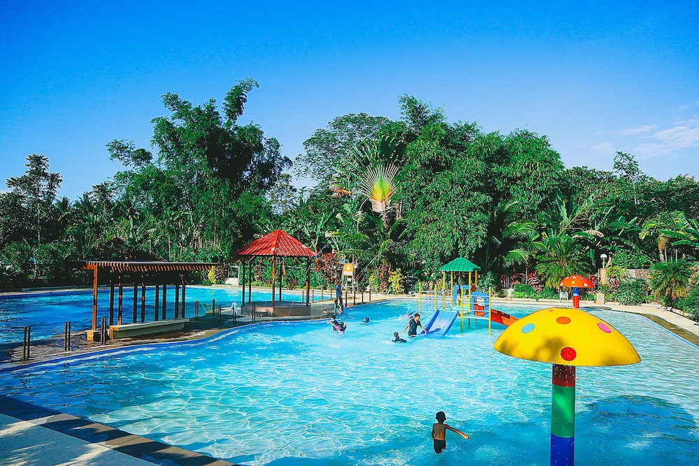 Dolores Farm Resort