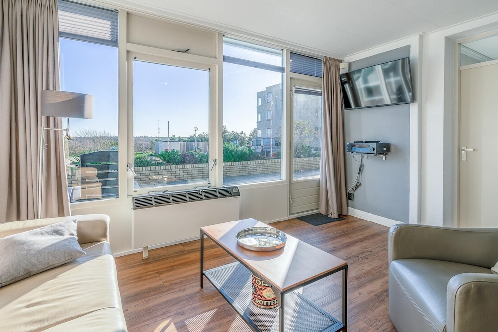 2 Person Island View Apartment