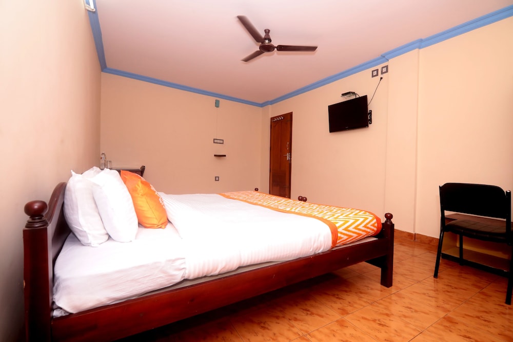 OYO 6711 Geojo Residency