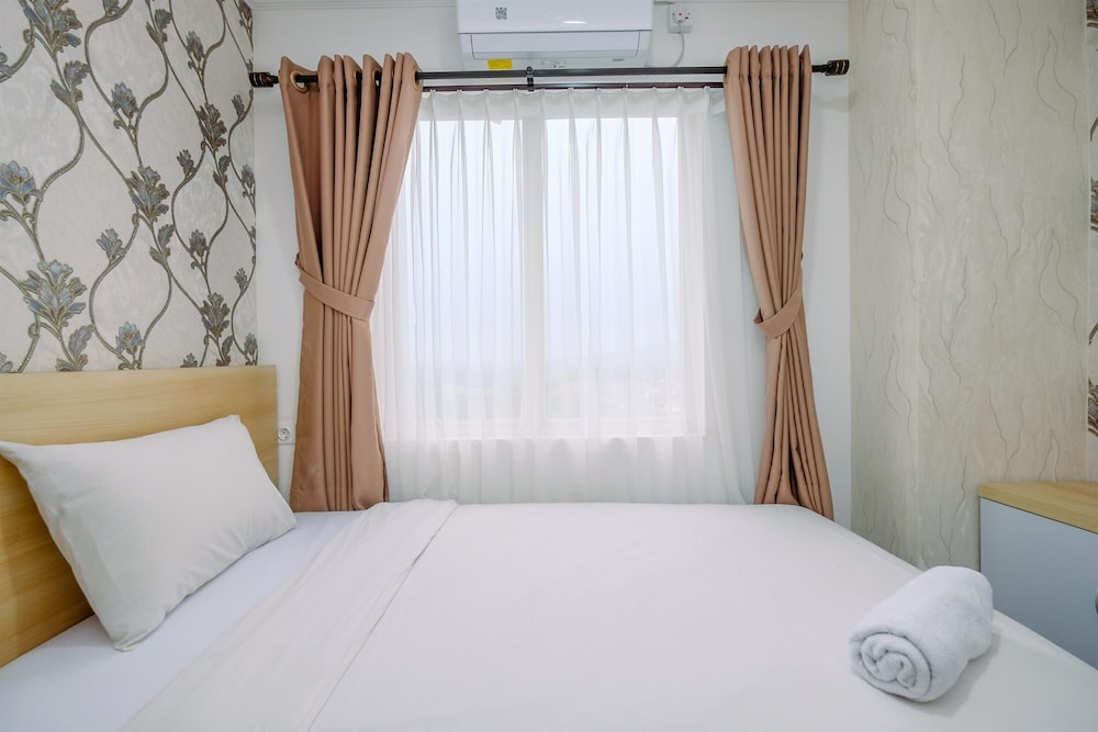 Cozy Living and Homey 2BR Sentul Tower Apartment
