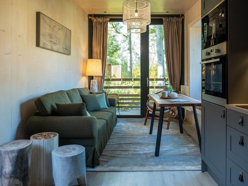 Belvilla Picturesque Cabin in Nature
