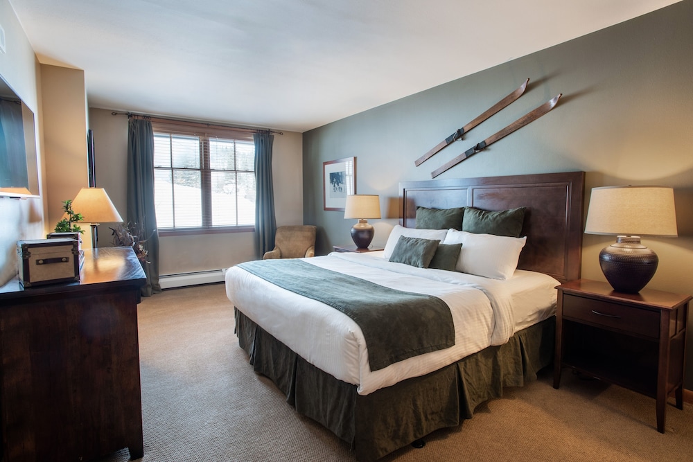 Two Bedroom Condos at Zephyr Mountain Lodge - Winter Park CO