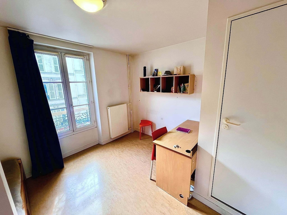 Chic Studio in Central Paris