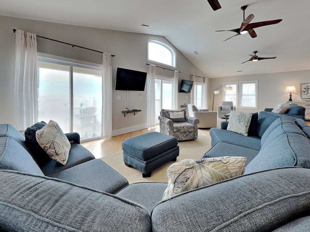 Eagles' Landing by Topsail Realty