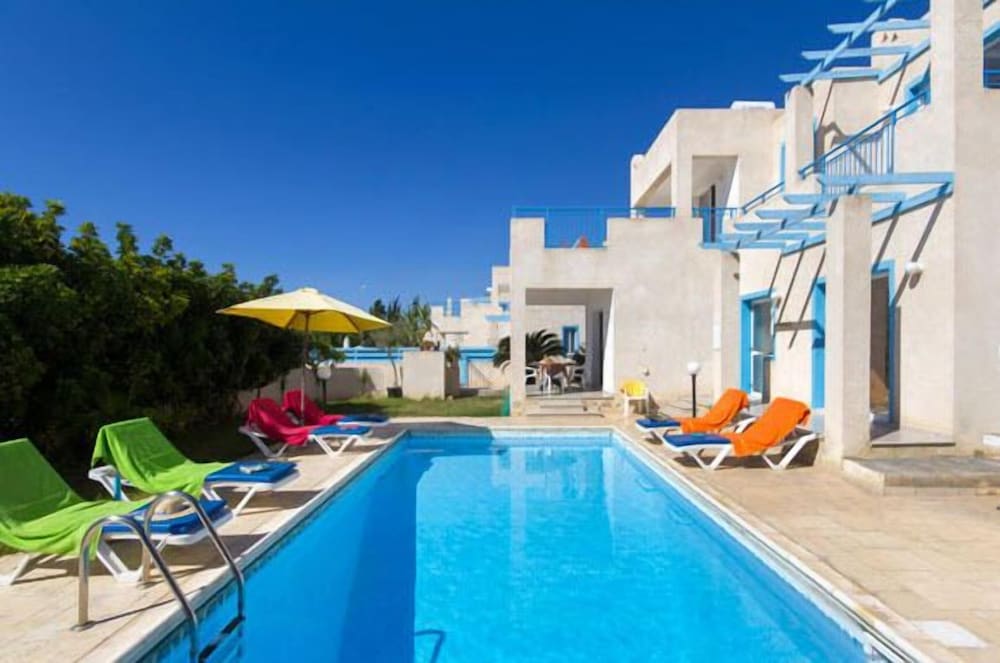 Philippos Villas