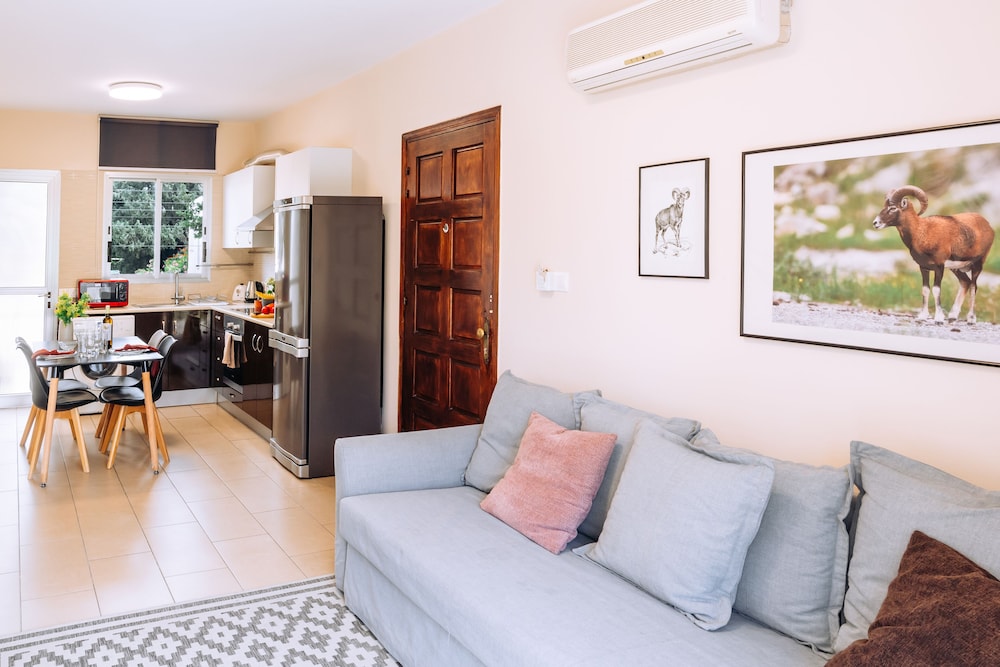 Procy-105 Apartment in Center Ideal for Short and Long Rent