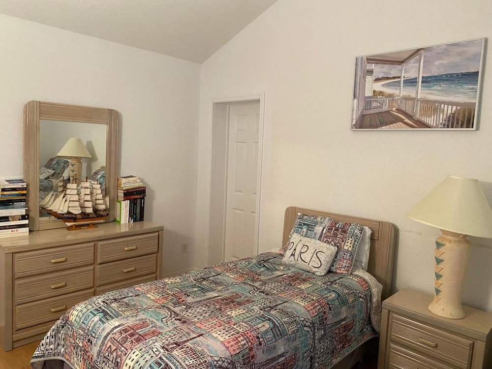 Orlando Vacations - Swiss 22 - Lake Stephanie - Property Image 8