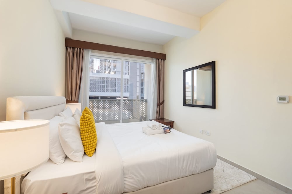 Heart-captivating 1 Bedroom in Hanover Square