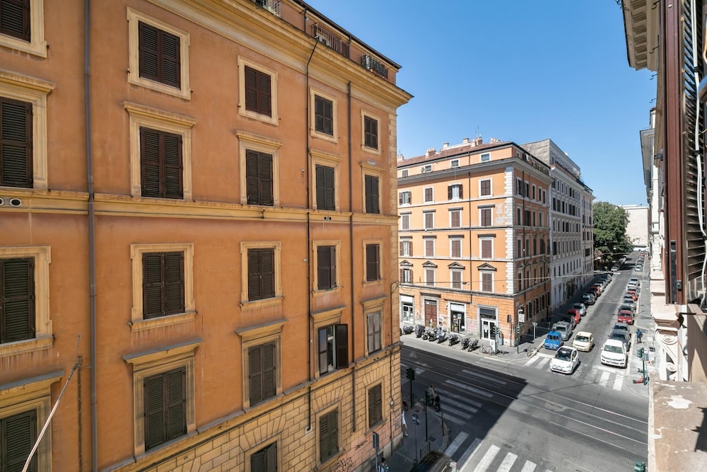 Esquilino Exquisite 2BR Apartment