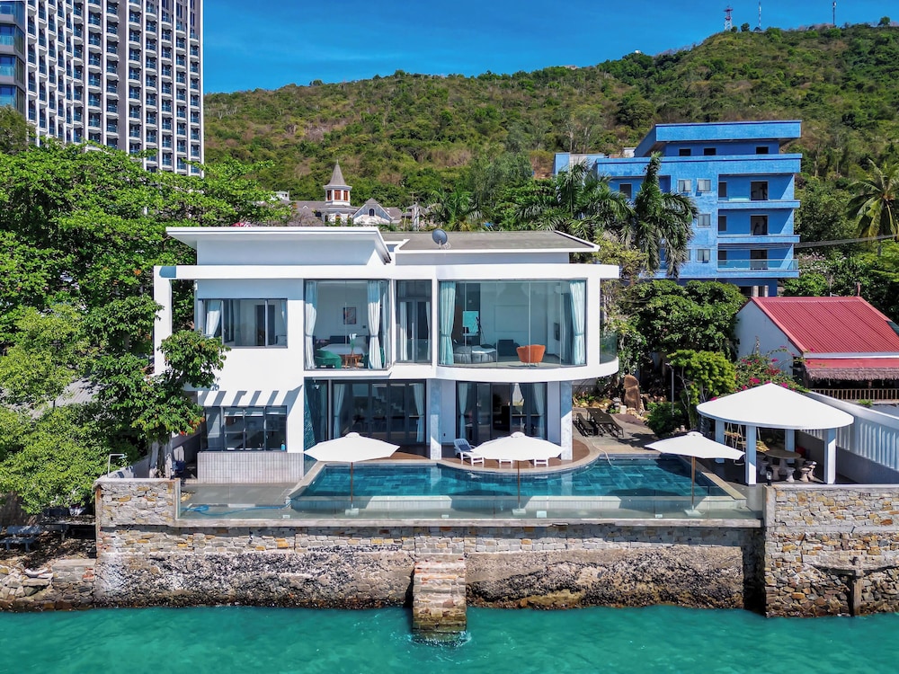 Panarama Villas Beaside Beach