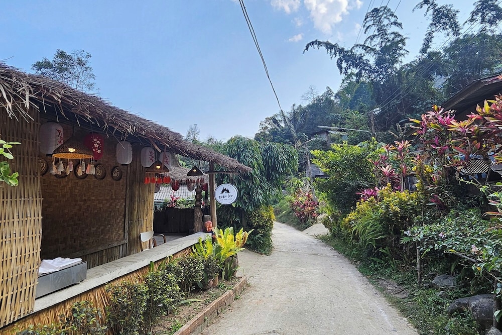 Mae Mae Home