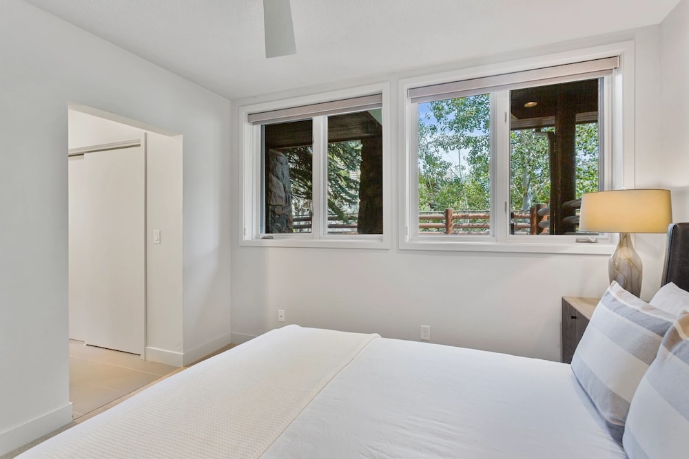 Trail's End Lodge at Deer Valley Resort - Four Bedroom Residence with Spa #15 4 Condo