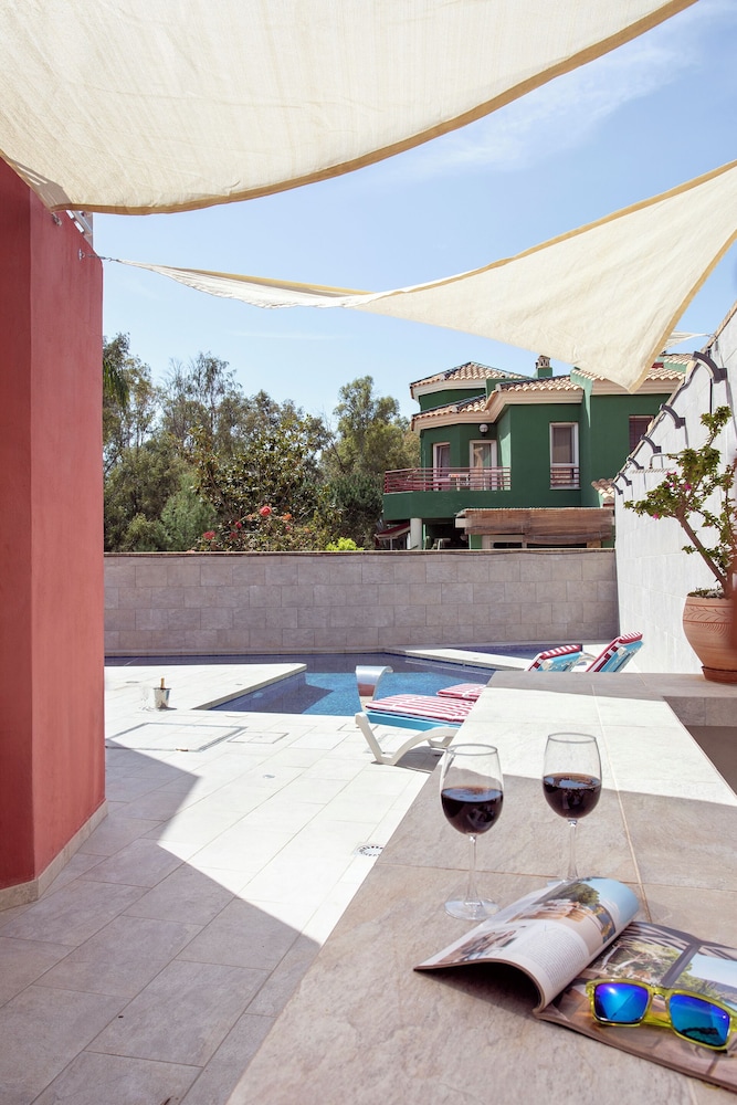 Sunstay Chalet La Colina Torremolinos