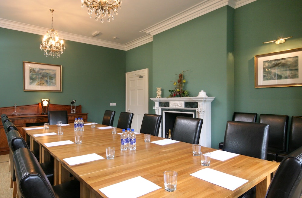 Ffarm Country House