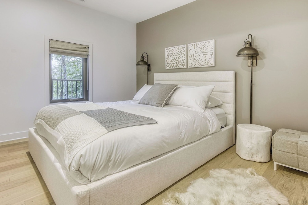 201 Verbier Building 7 - Image 3